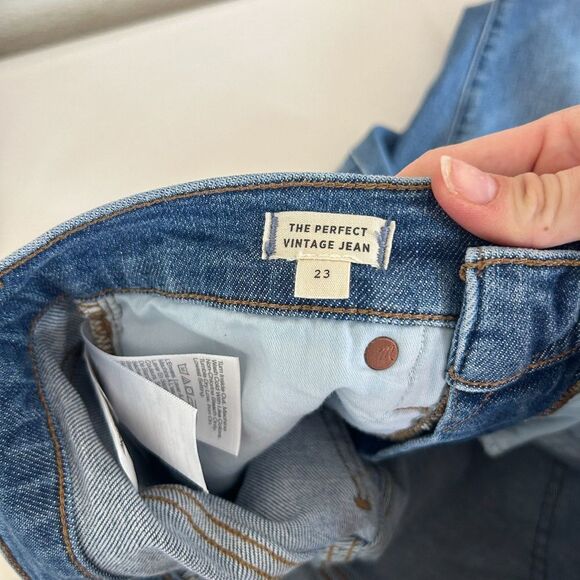 Madewell The Perfect Vintage Jeans in Finney Wash Size 23 High Rise Cropped - Picture 9 of 10